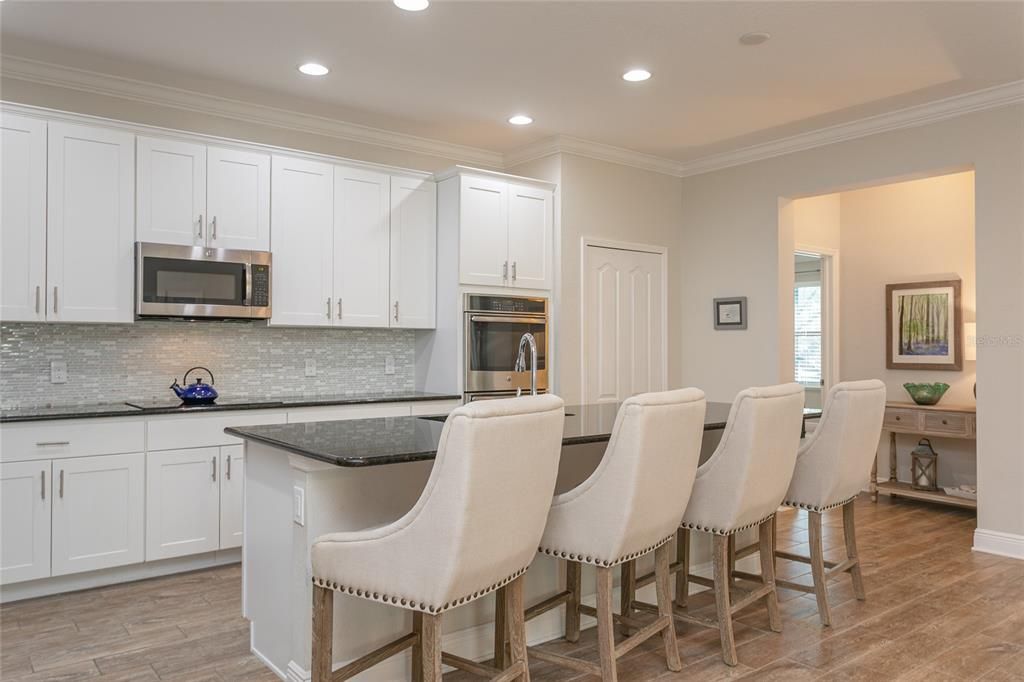 For Sale: $439,900 (4 beds, 2 baths, 2161 Square Feet)