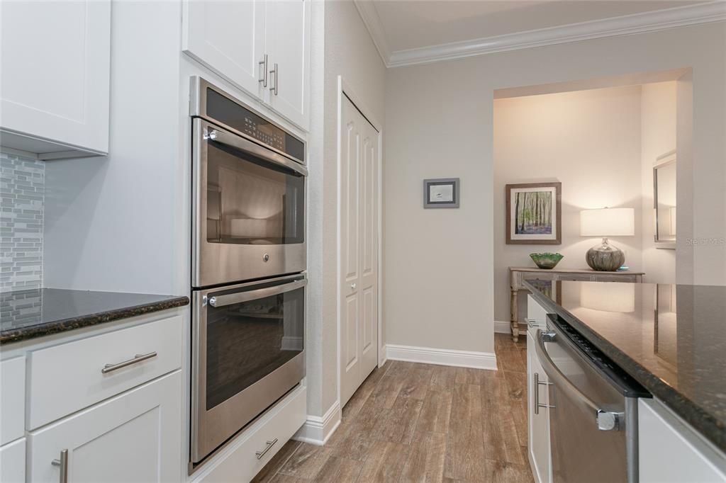 For Sale: $439,900 (4 beds, 2 baths, 2161 Square Feet)