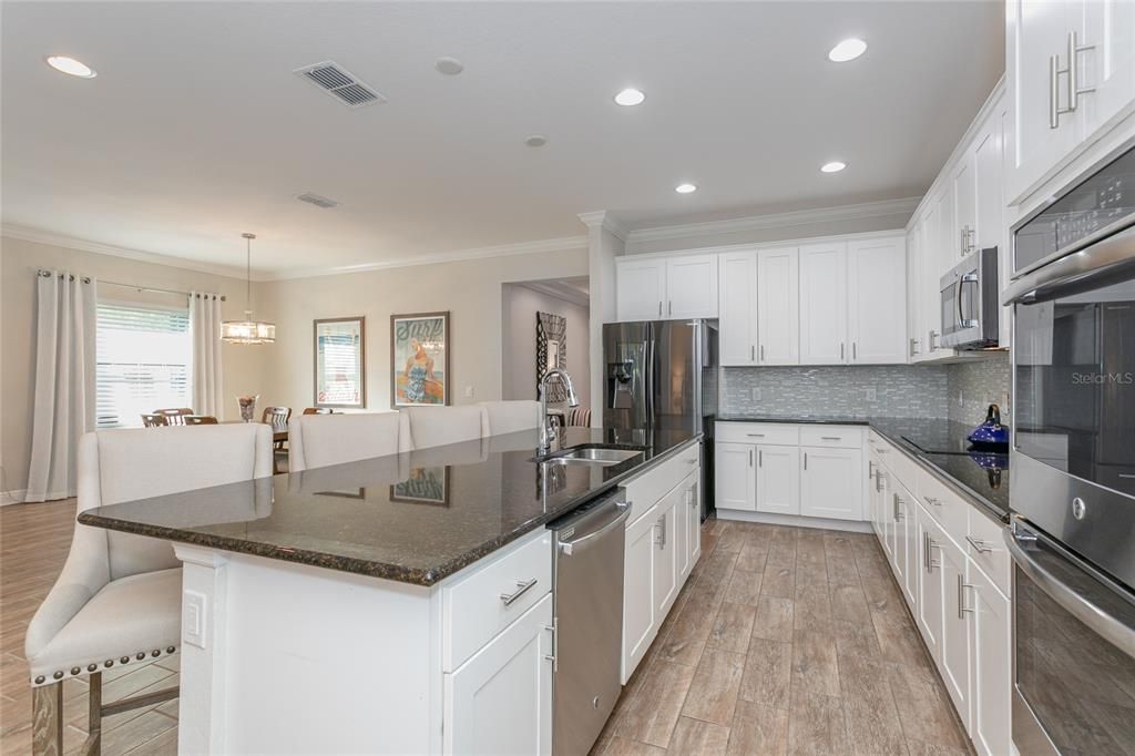 For Sale: $439,900 (4 beds, 2 baths, 2161 Square Feet)