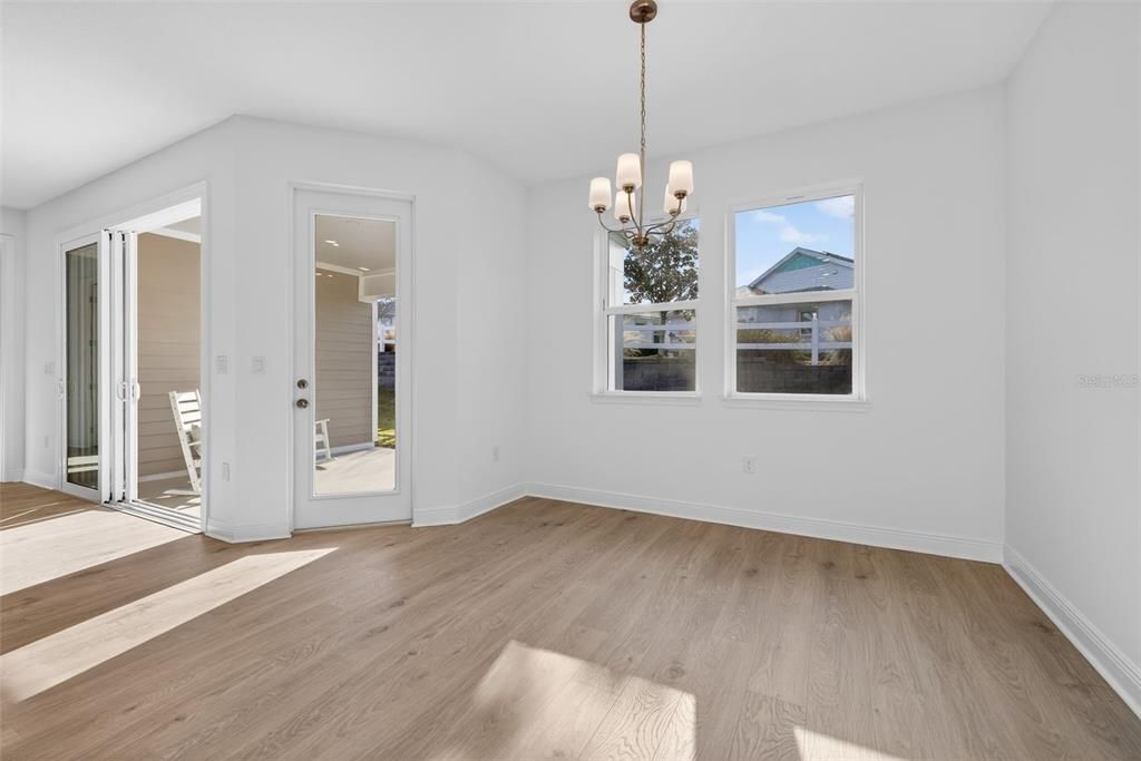 待售: $329,990 (3 贝兹, 2 浴室, 1888 平方英尺)