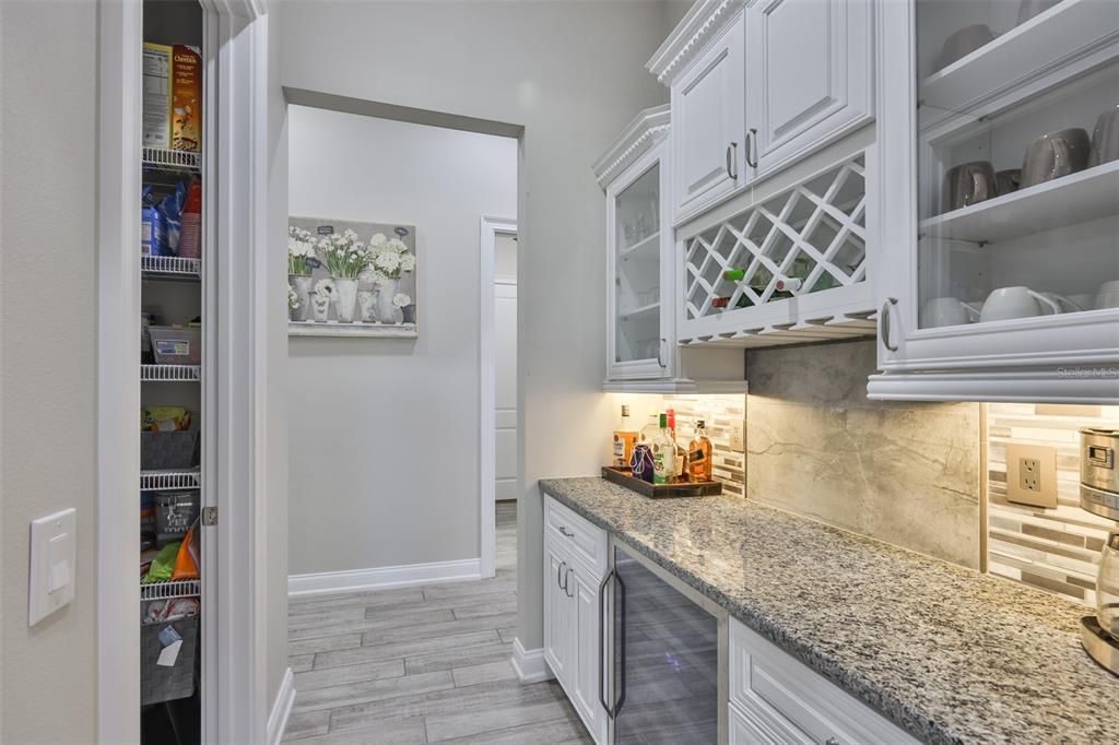 Active With Contract: $849,900 (4 beds, 3 baths, 3250 Square Feet)