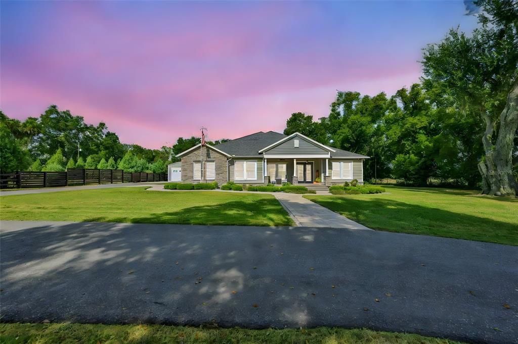 Active With Contract: $849,900 (4 beds, 3 baths, 3250 Square Feet)