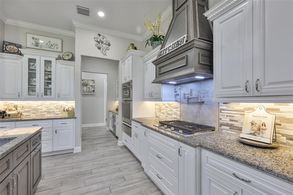 Active With Contract: $849,900 (4 beds, 3 baths, 3250 Square Feet)