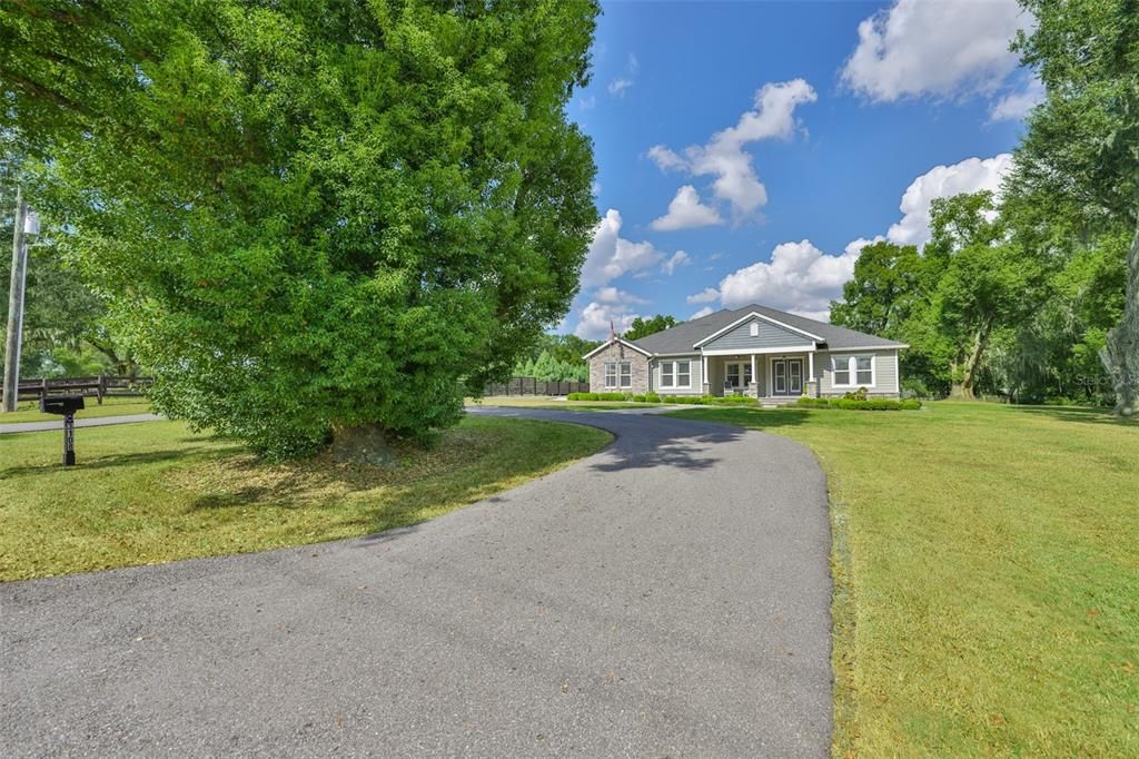 Active With Contract: $849,900 (4 beds, 3 baths, 3250 Square Feet)