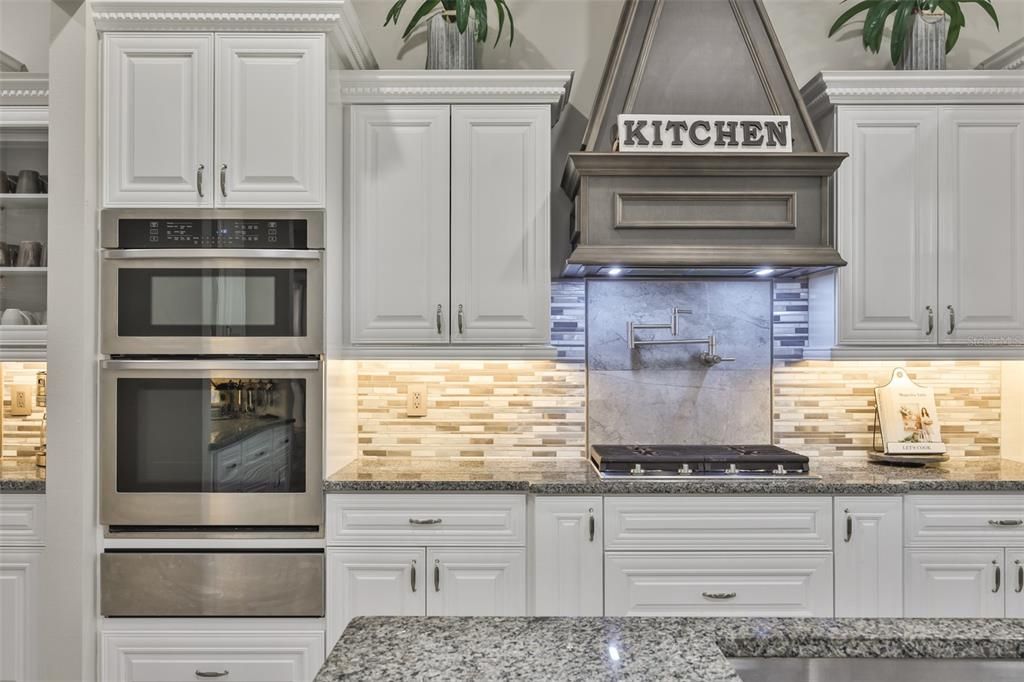 Active With Contract: $849,900 (4 beds, 3 baths, 3250 Square Feet)