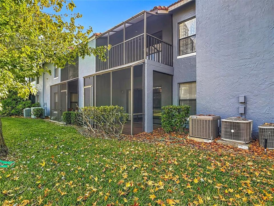 For Rent: $2,150 (2 beds, 2 baths, 860 Square Feet)