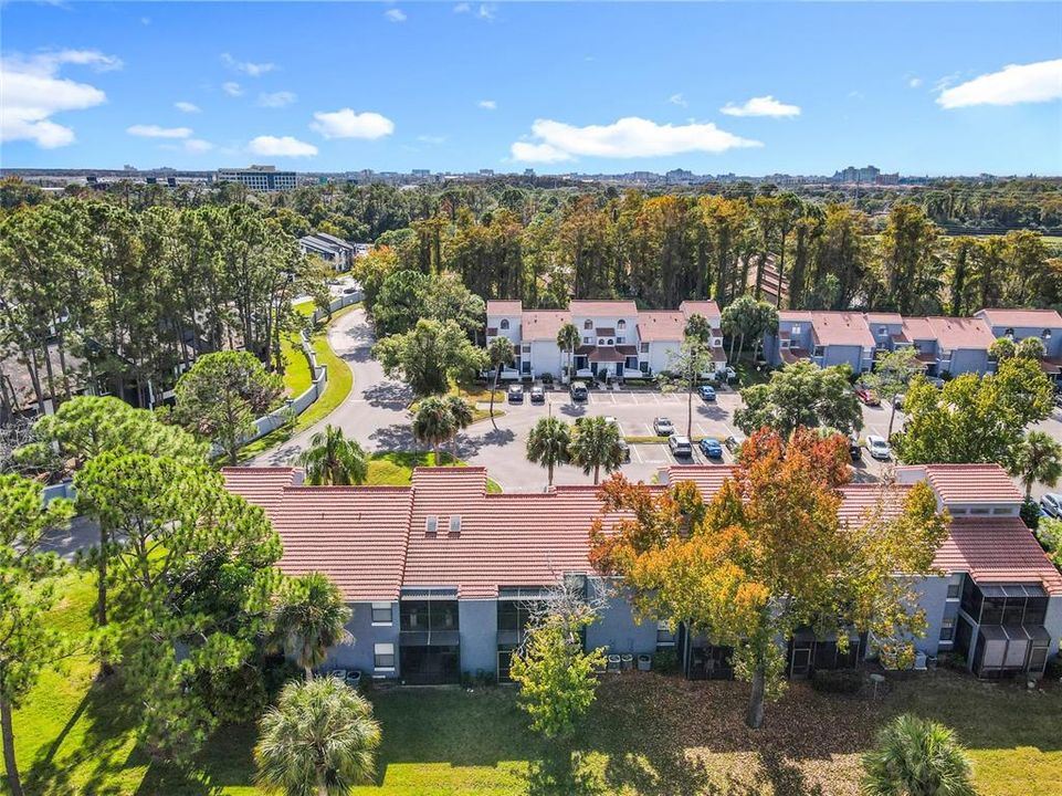 For Rent: $2,150 (2 beds, 2 baths, 860 Square Feet)