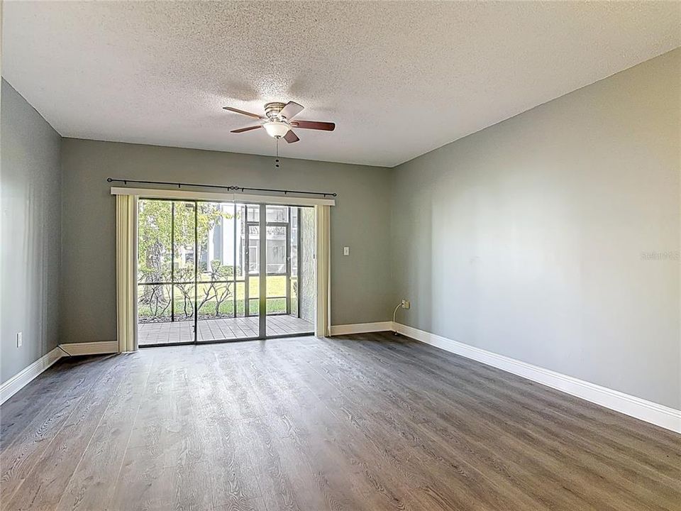 For Rent: $2,150 (2 beds, 2 baths, 860 Square Feet)