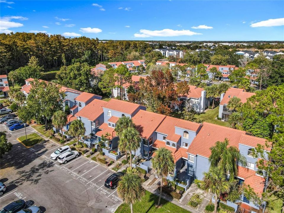 For Rent: $2,150 (2 beds, 2 baths, 860 Square Feet)