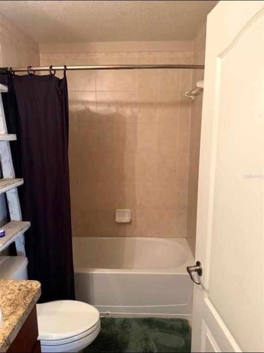 For Sale: $289,900 (3 beds, 2 baths, 1429 Square Feet)