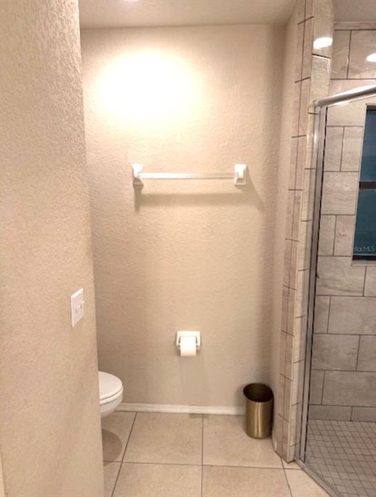 For Sale: $289,900 (3 beds, 2 baths, 1429 Square Feet)