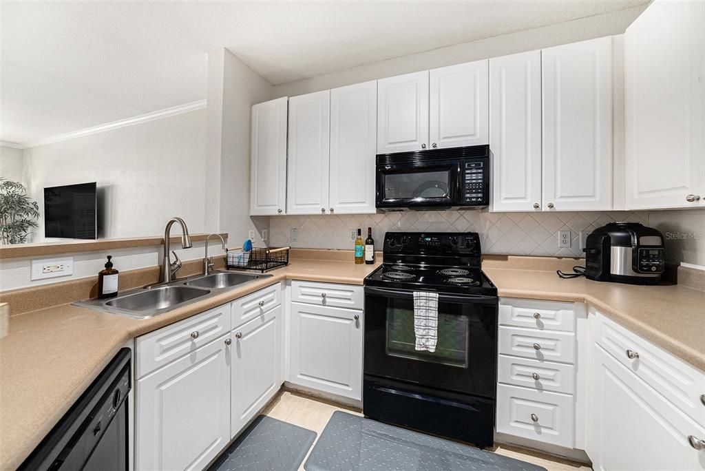 En Renta: $1,500 (1 camas, 1 baños, 696 Pies cuadrados)