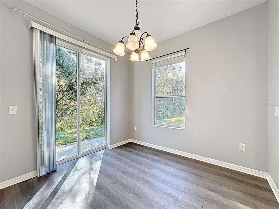 For Rent: $2,450 (3 beds, 2 baths, 1544 Square Feet)