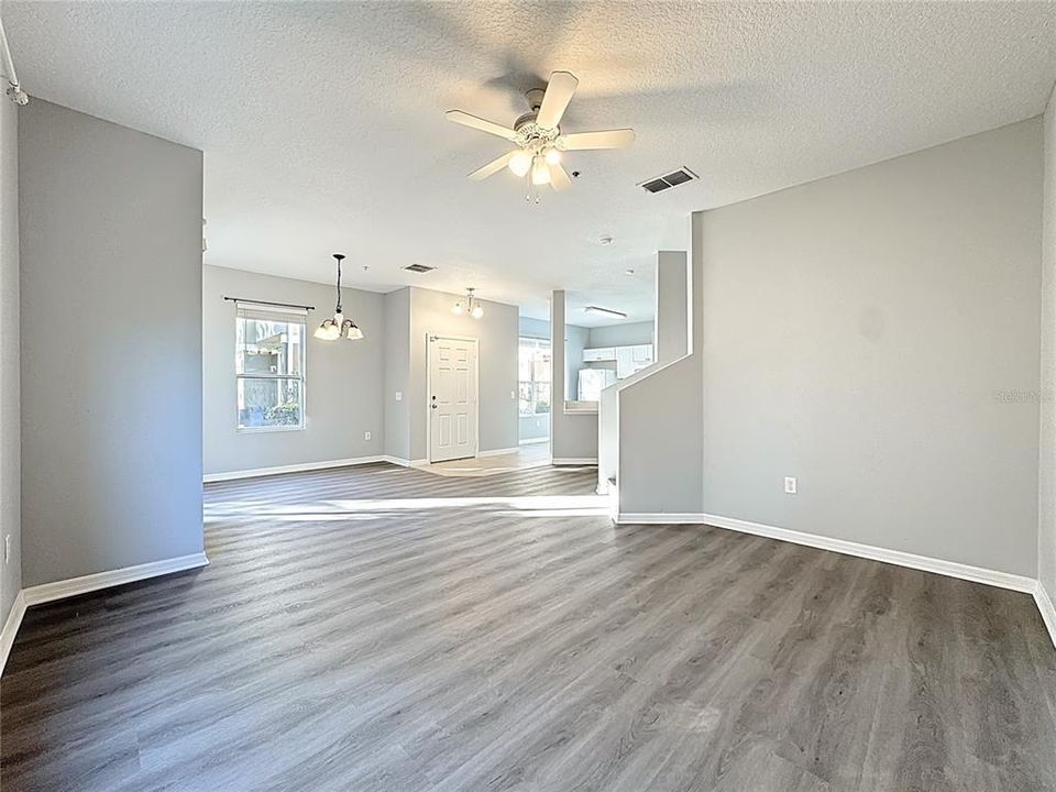 For Rent: $2,450 (3 beds, 2 baths, 1544 Square Feet)