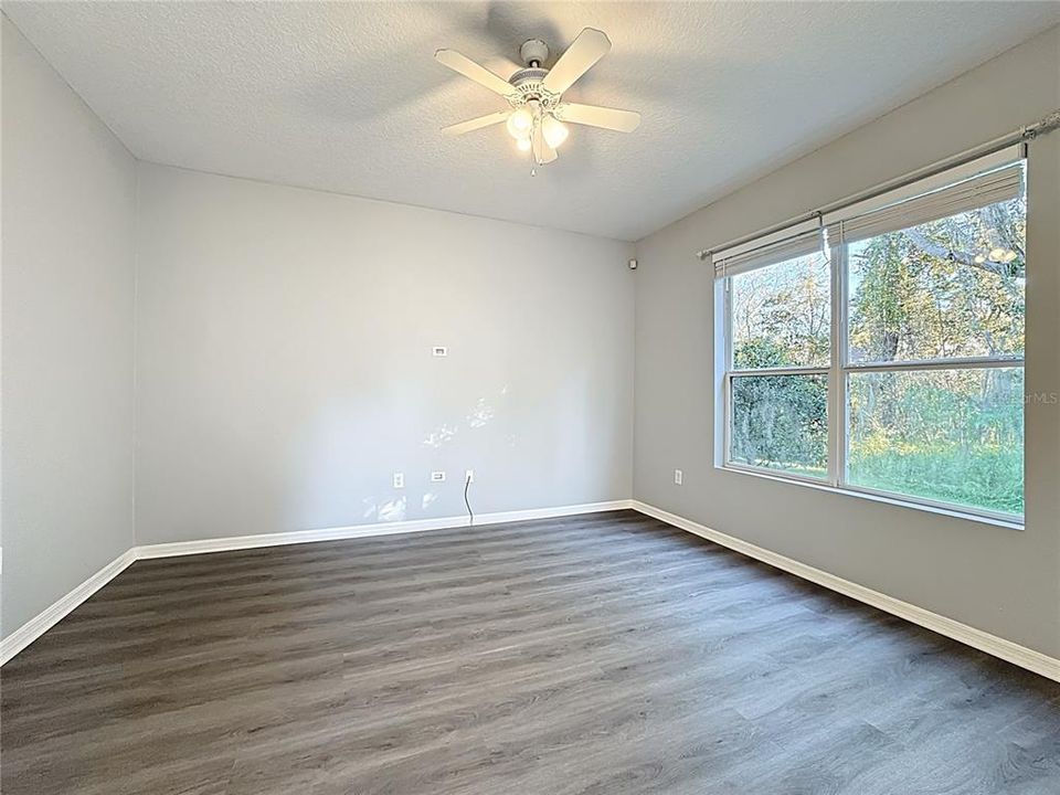 For Rent: $2,450 (3 beds, 2 baths, 1544 Square Feet)