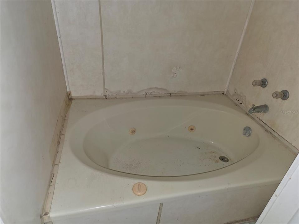 En Venta: $80,000 (1 camas, 1 baños, 920 Pies cuadrados)