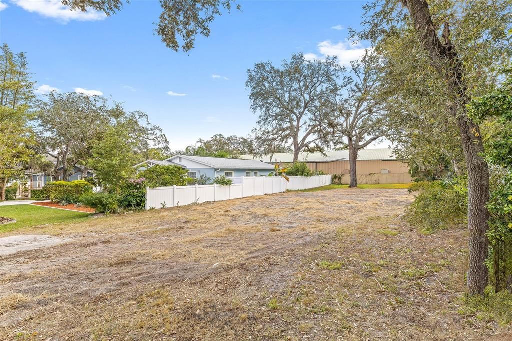 Active With Contract: $125,000 (0.15 acres)