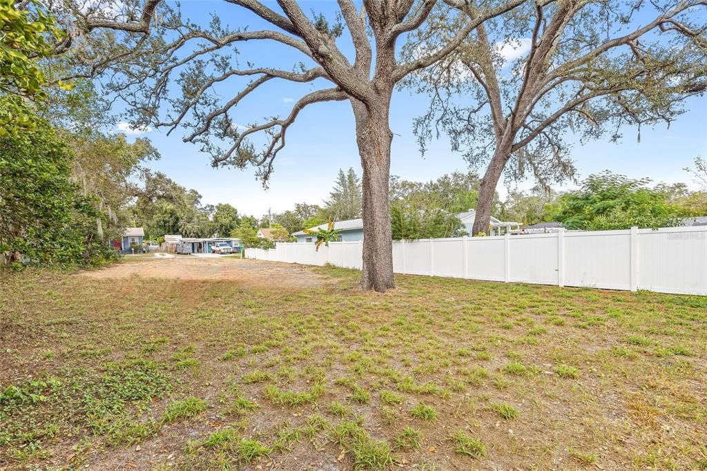 Active With Contract: $125,000 (0.15 acres)