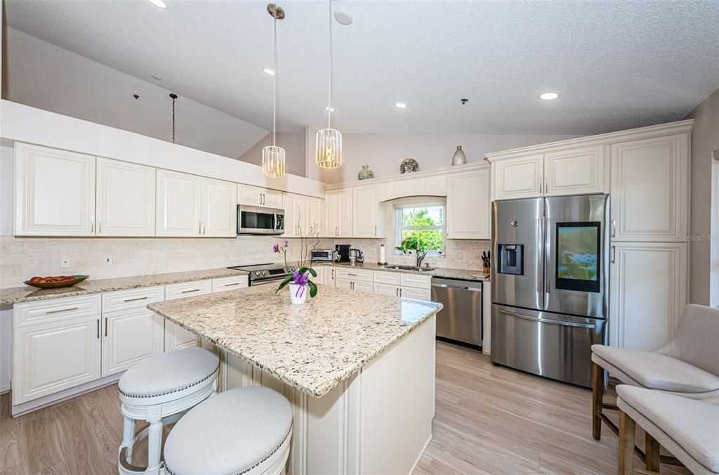 For Sale: $495,000 (4 beds, 2 baths, 2300 Square Feet)