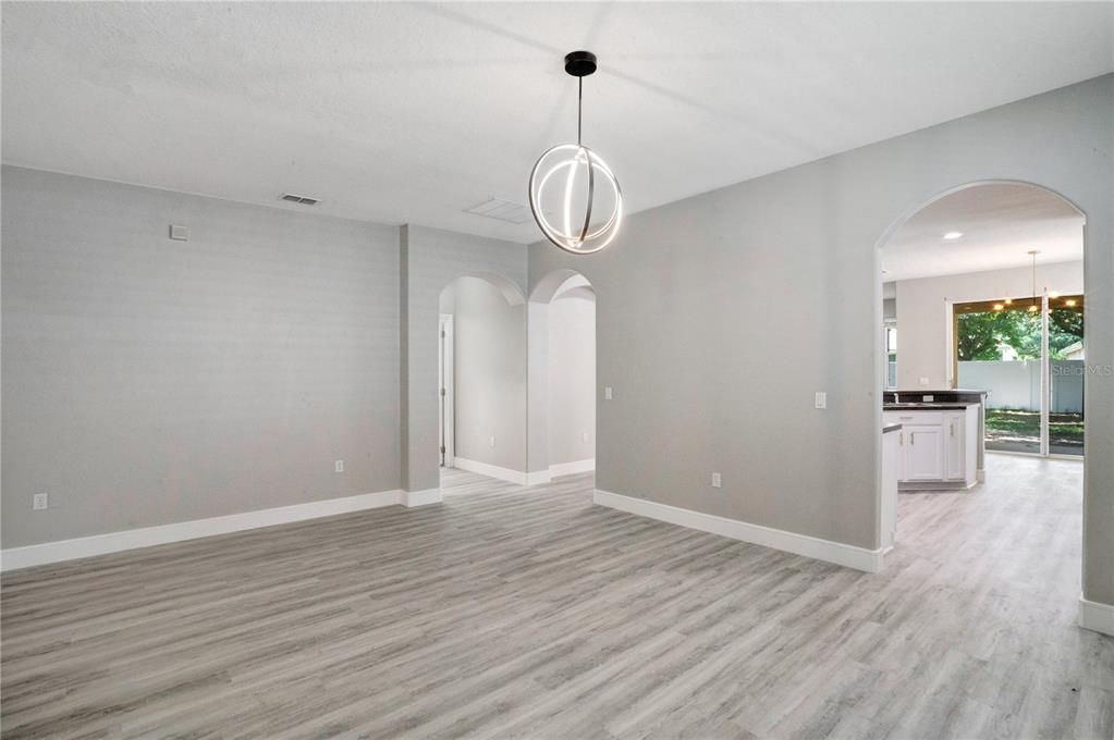 For Sale: $535,000 (4 beds, 3 baths, 2345 Square Feet)