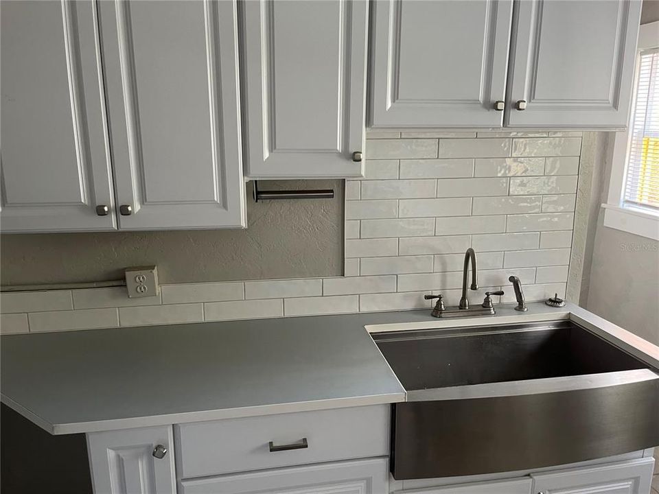 В аренду: $2,000 (2 спален, 1 ванн, 640 Квадратных фут)