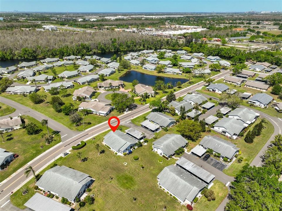 На продажу: $143,900 (1 спален, 1 ванн, 928 Квадратных фут)