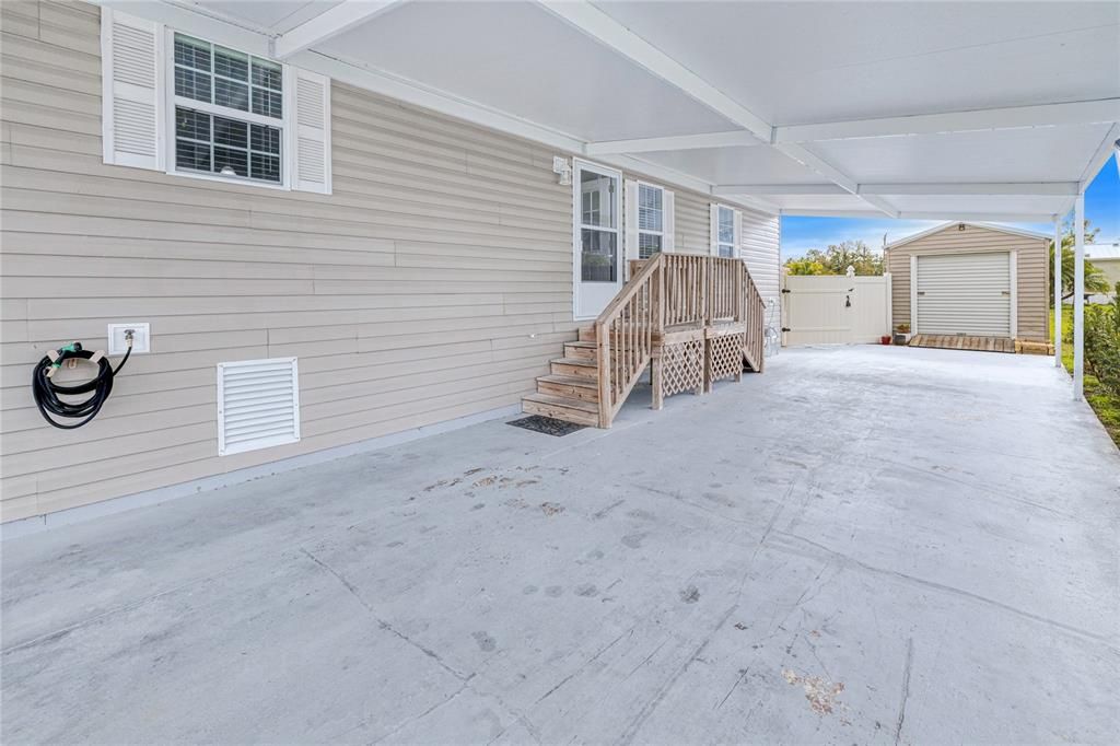 待售: $215,000 (2 贝兹, 2 浴室, 1196 平方英尺)