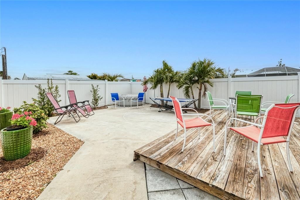 待售: $215,000 (2 贝兹, 2 浴室, 1196 平方英尺)