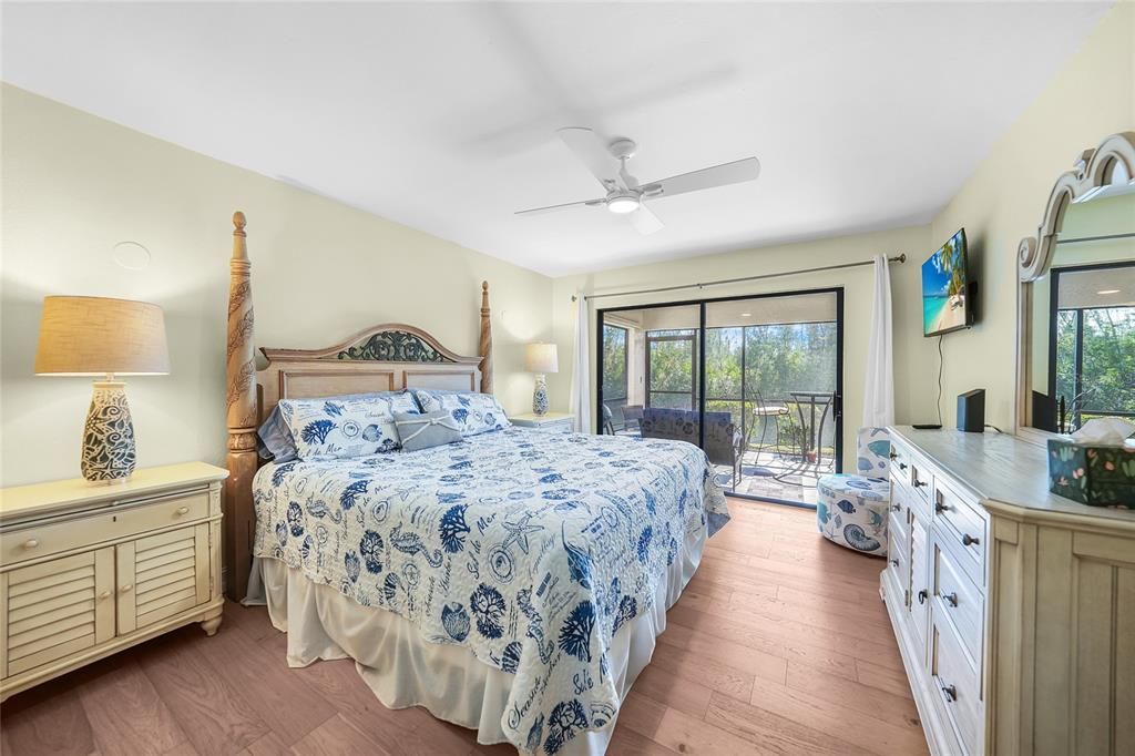 待售: $245,000 (2 贝兹, 2 浴室, 1138 平方英尺)