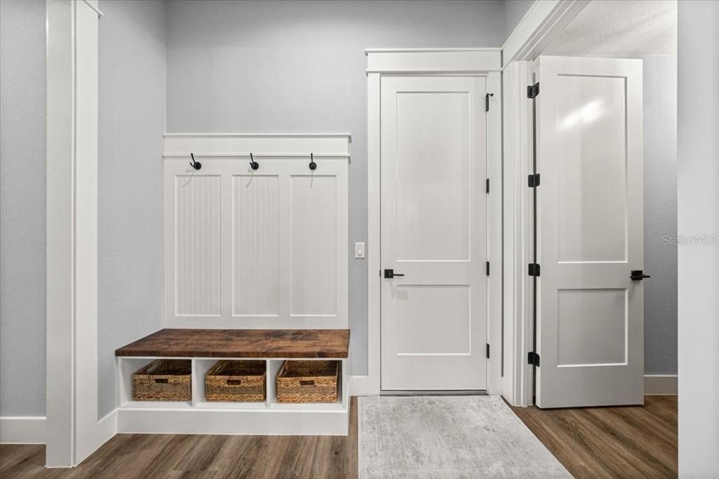 На продажу: $1,249,900 (4 спален, 3 ванн, 3088 Квадратных фут)