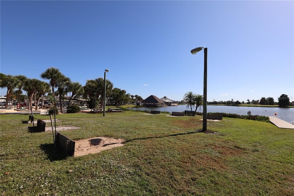 Activo con contrato: $139,000 (2 camas, 2 baños, 1350 Pies cuadrados)