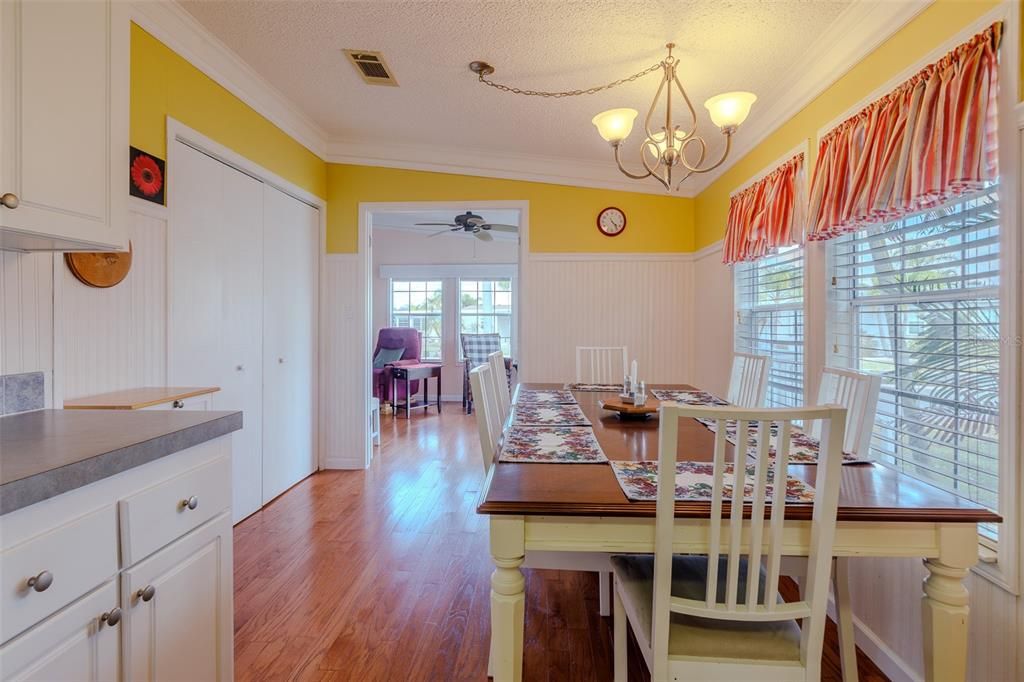 Activo con contrato: $139,000 (2 camas, 2 baños, 1350 Pies cuadrados)