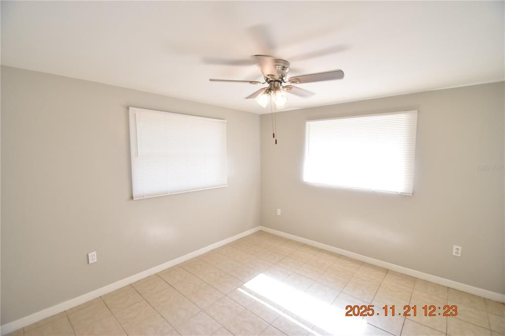 For Rent: $1,895 (3 beds, 2 baths, 1075 Square Feet)