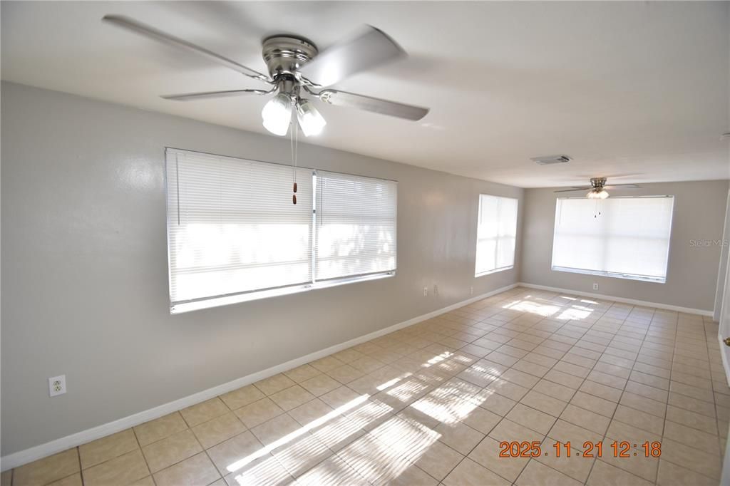 For Rent: $1,895 (3 beds, 2 baths, 1075 Square Feet)