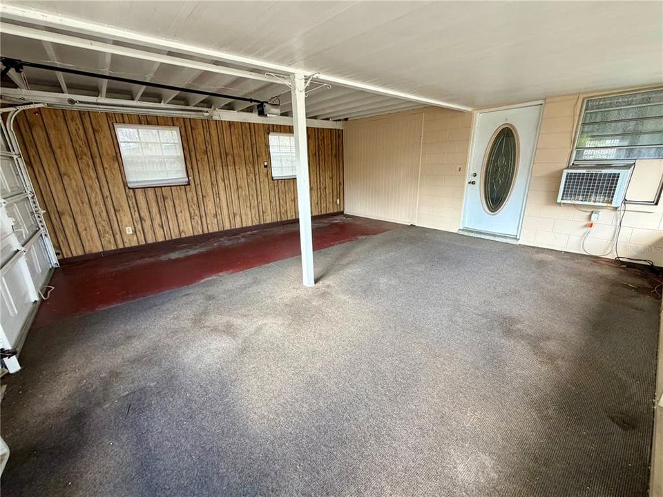 For Sale: $195,000 (3 beds, 2 baths, 864 Square Feet)