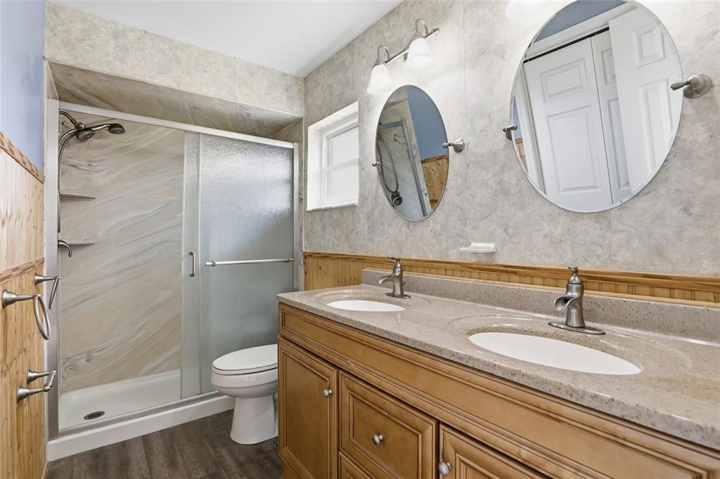 待售: $315,000 (3 贝兹, 2 浴室, 2101 平方英尺)