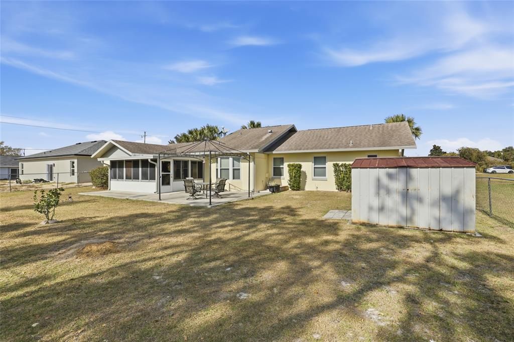 待售: $315,000 (3 贝兹, 2 浴室, 2101 平方英尺)