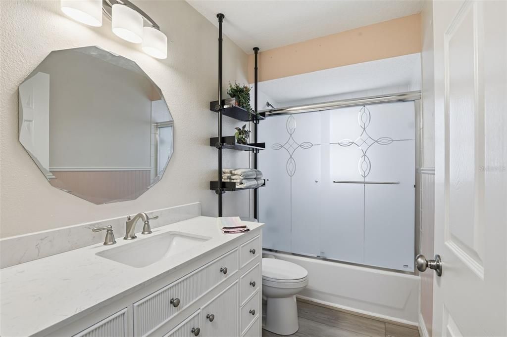 待售: $379,900 (3 贝兹, 2 浴室, 1585 平方英尺)