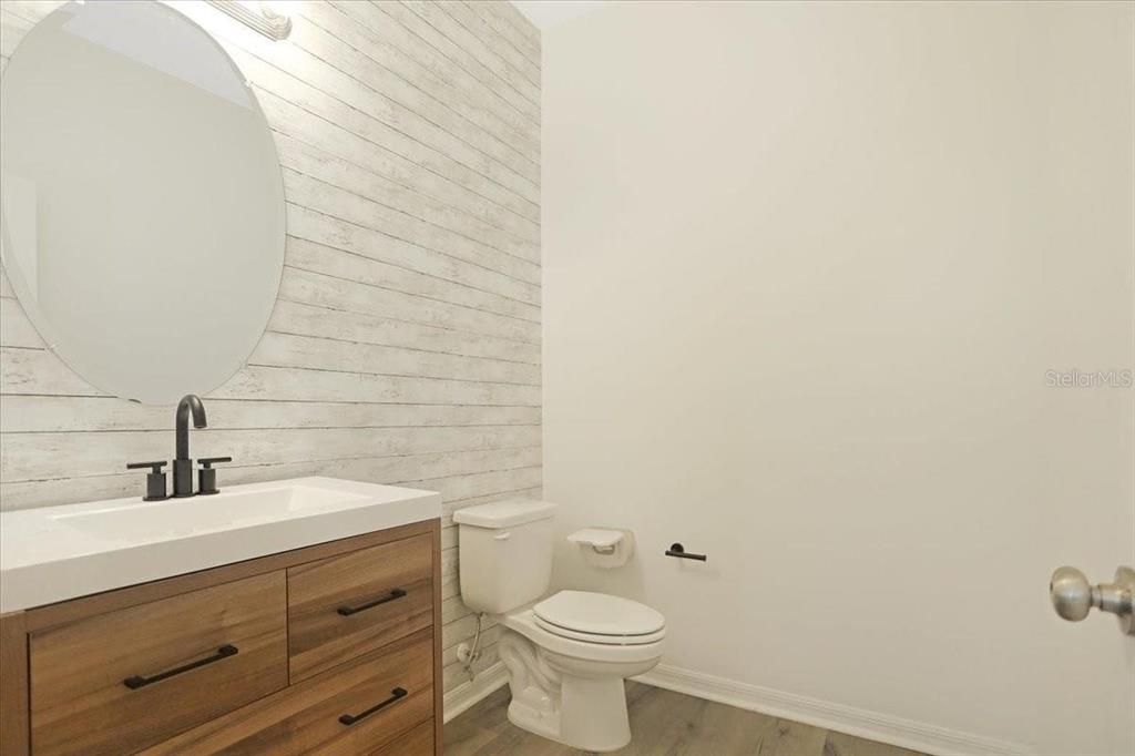 For Rent: $3,500 (5 beds, 4 baths, 3857 Square Feet)