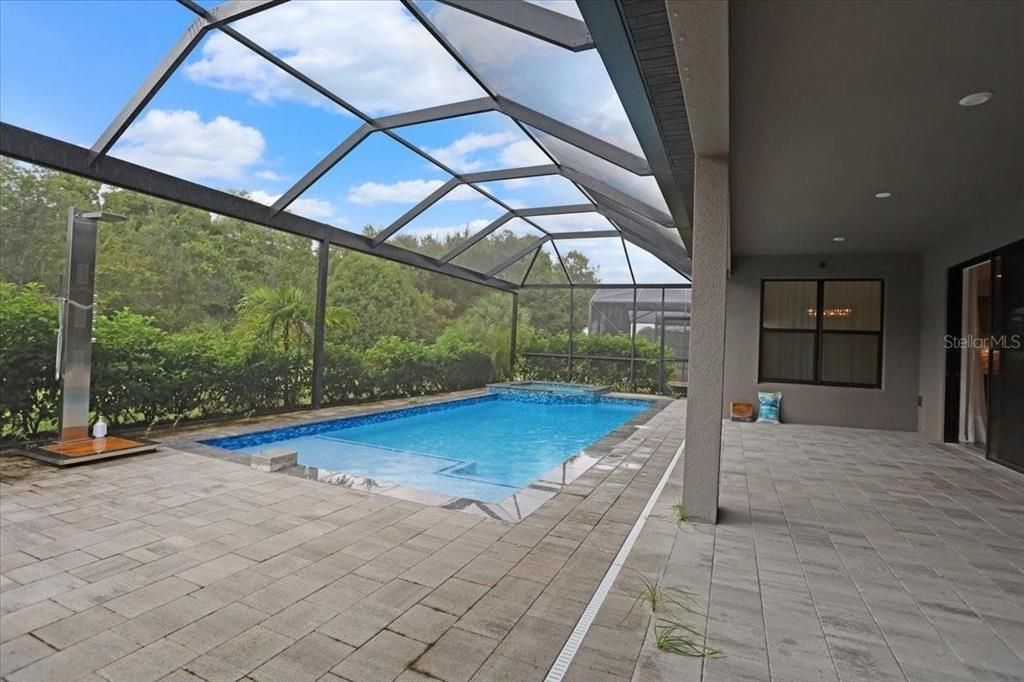 For Rent: $3,500 (5 beds, 4 baths, 3857 Square Feet)