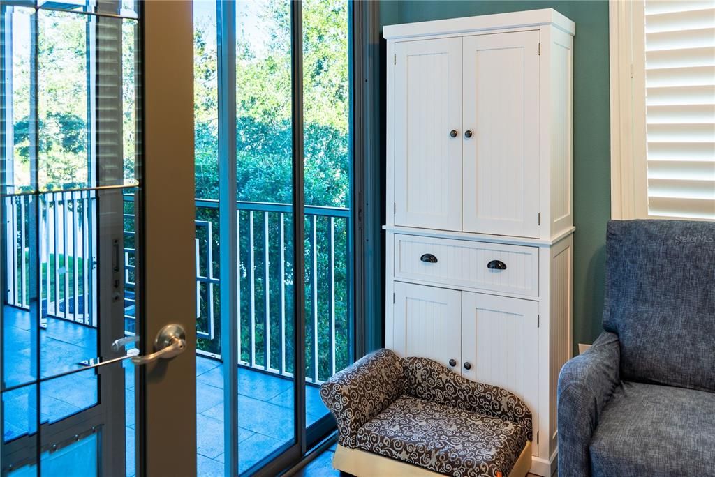 待售: $599,900 (4 贝兹, 2 浴室, 2130 平方英尺)