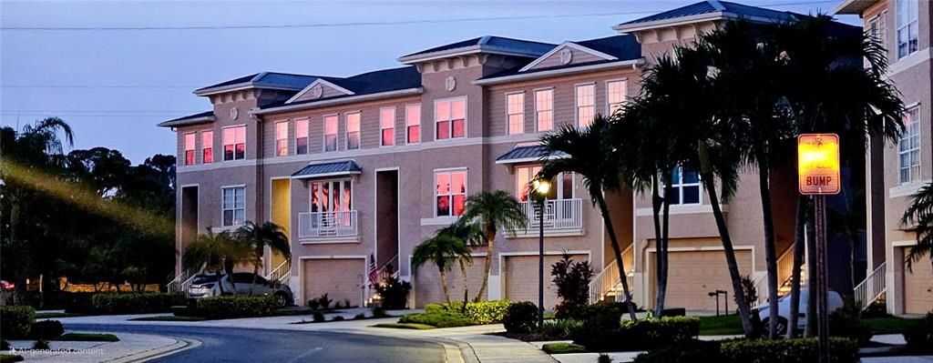 待售: $599,900 (4 贝兹, 2 浴室, 2130 平方英尺)