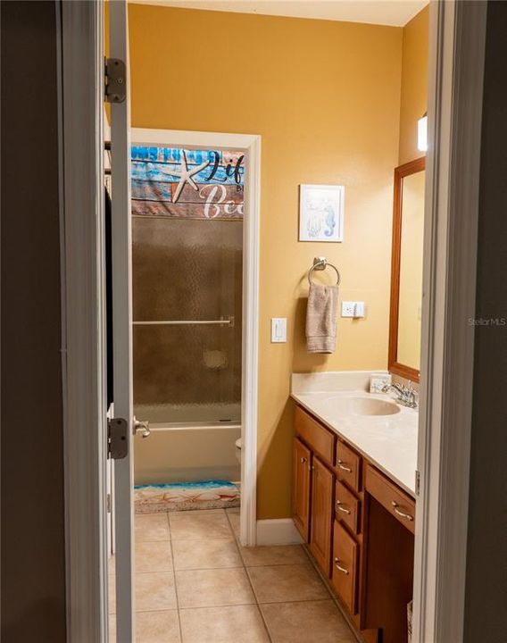 待售: $599,900 (4 贝兹, 2 浴室, 2130 平方英尺)