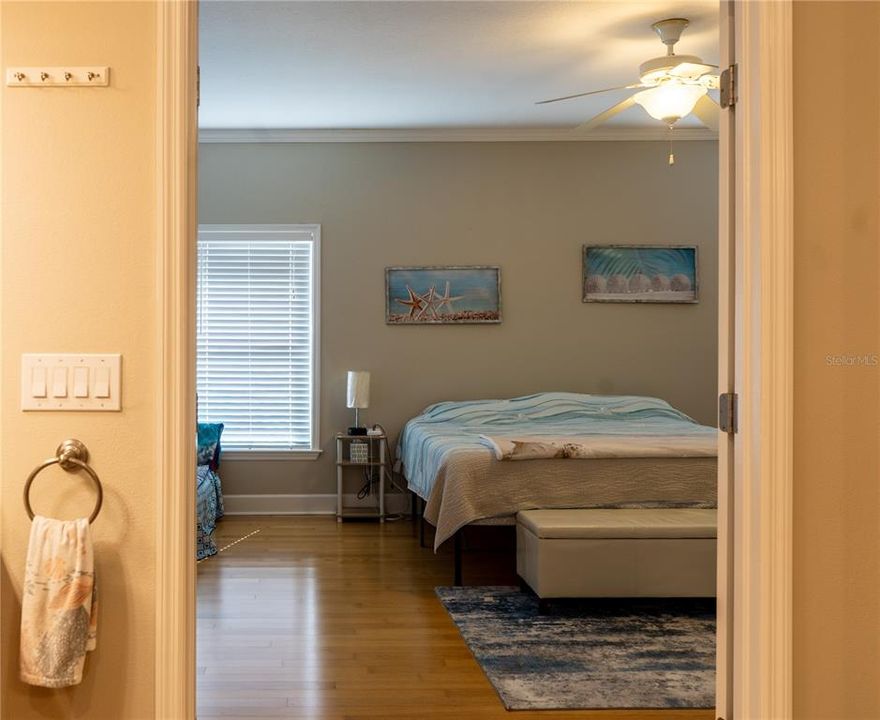 待售: $599,900 (4 贝兹, 2 浴室, 2130 平方英尺)