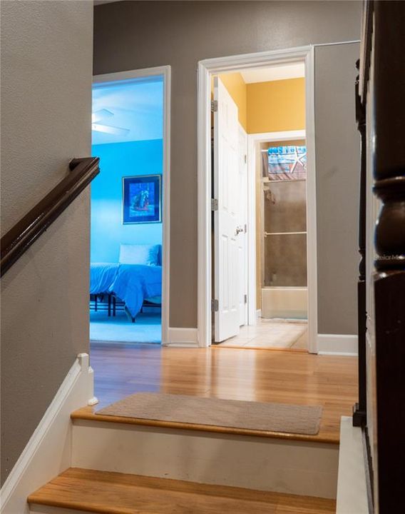 待售: $599,900 (4 贝兹, 2 浴室, 2130 平方英尺)