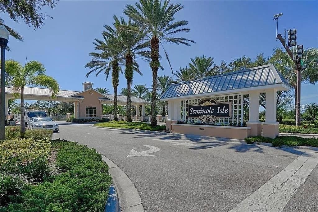 待售: $599,900 (4 贝兹, 2 浴室, 2130 平方英尺)