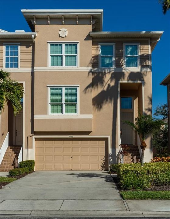 待售: $599,900 (4 贝兹, 2 浴室, 2130 平方英尺)