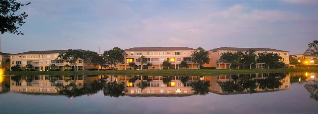 待售: $599,900 (4 贝兹, 2 浴室, 2130 平方英尺)