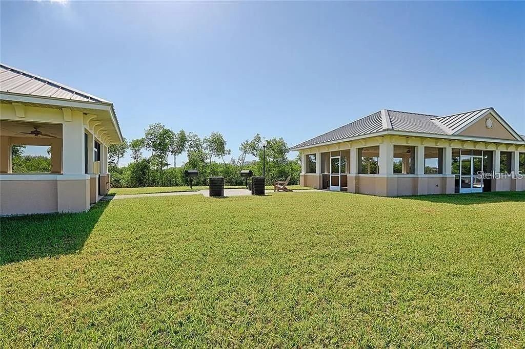 待售: $599,900 (4 贝兹, 2 浴室, 2130 平方英尺)