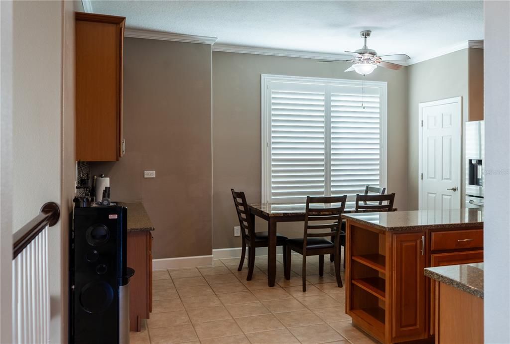 待售: $599,900 (4 贝兹, 2 浴室, 2130 平方英尺)